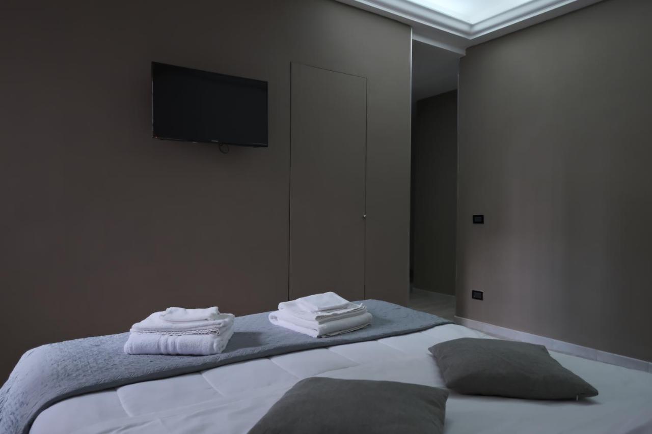 Royalty Rooms & Spa Napoli Eksteriør bilde