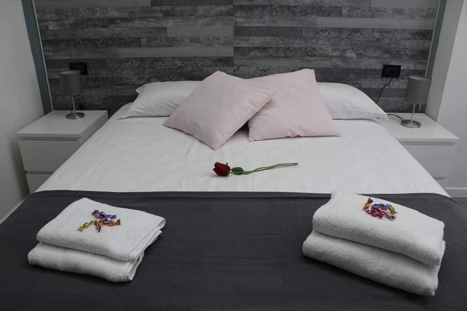 Royalty Rooms & Spa Napoli Eksteriør bilde